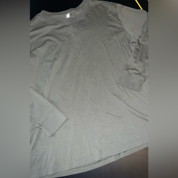 lululemon athletica Tops - Lululemon Olive/Sage Green Long Sleeve Pima Cotton Top Sise 12 EUC